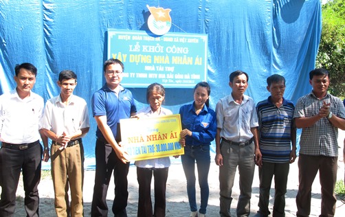 Huyện đoàn Thạch Hà hỗ trợ xây dựng nhà nhân ái cho đối tượng chính sách